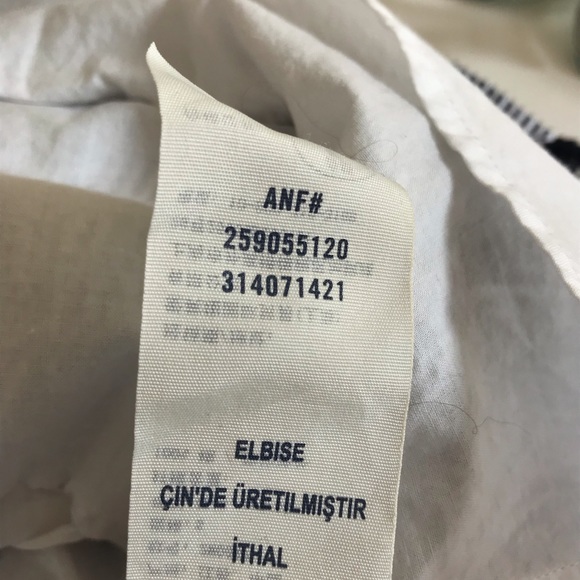 Abercrombie Kids pinstriped dress - Picture 5 of 8